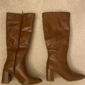 Size 9 Brown Knee High Boots